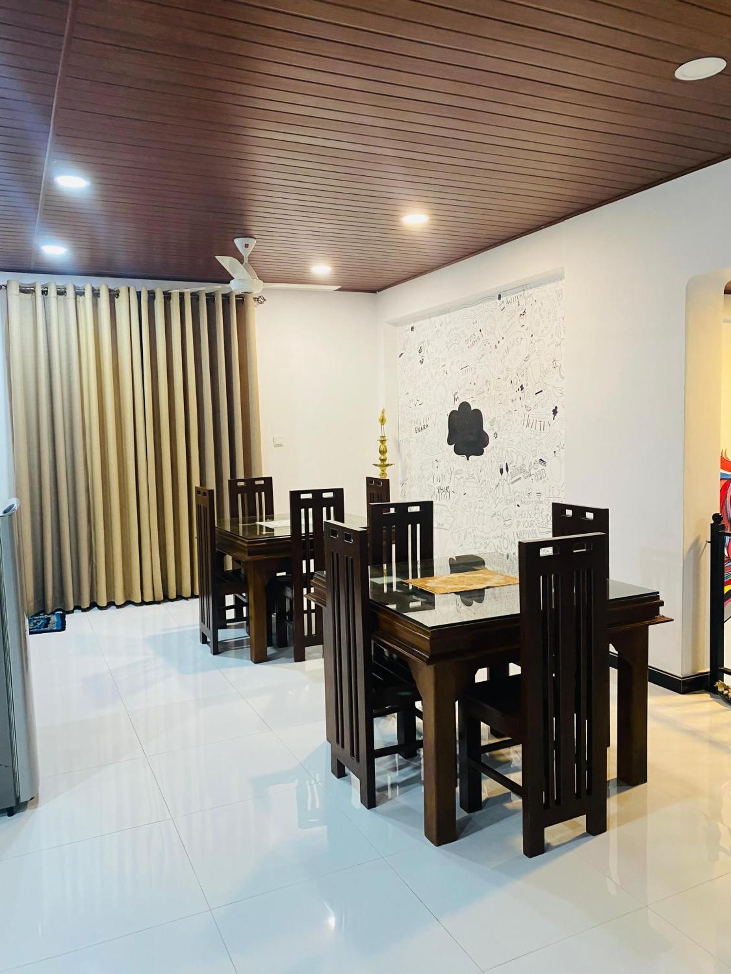 Enara Luxury Stay Katugastota Ngoại thất bức ảnh