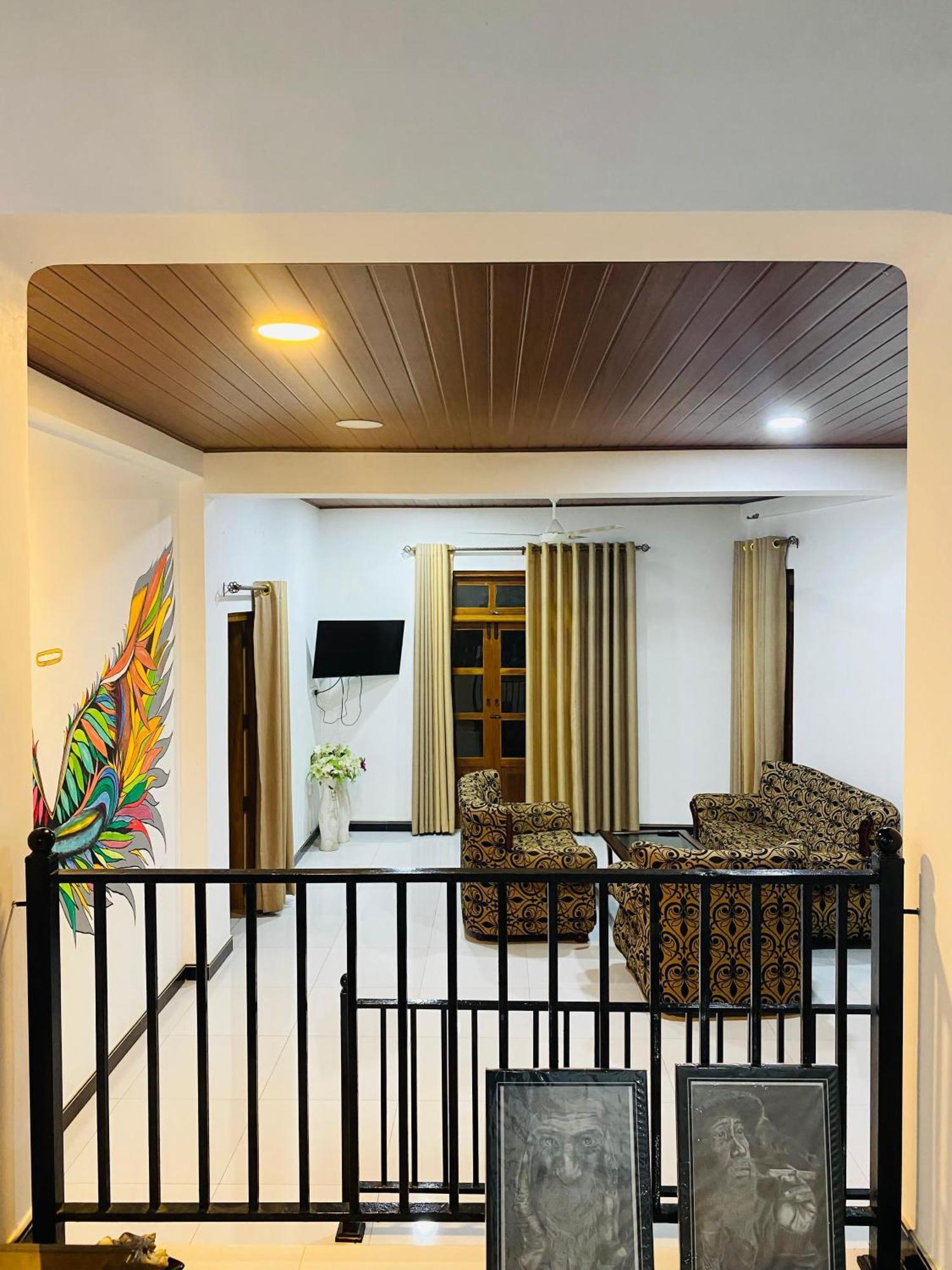 Enara Luxury Stay Katugastota Ngoại thất bức ảnh