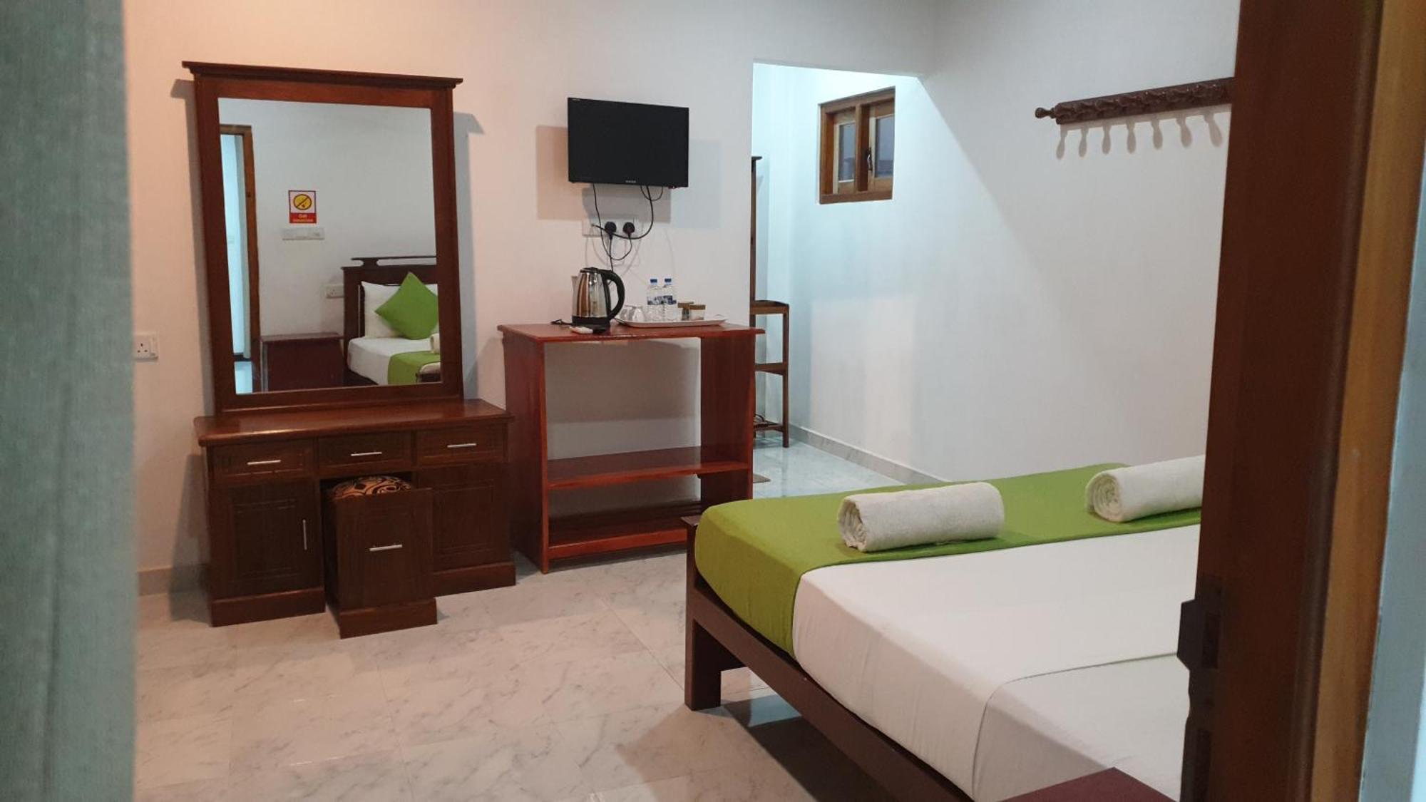 Enara Luxury Stay Katugastota Ngoại thất bức ảnh
